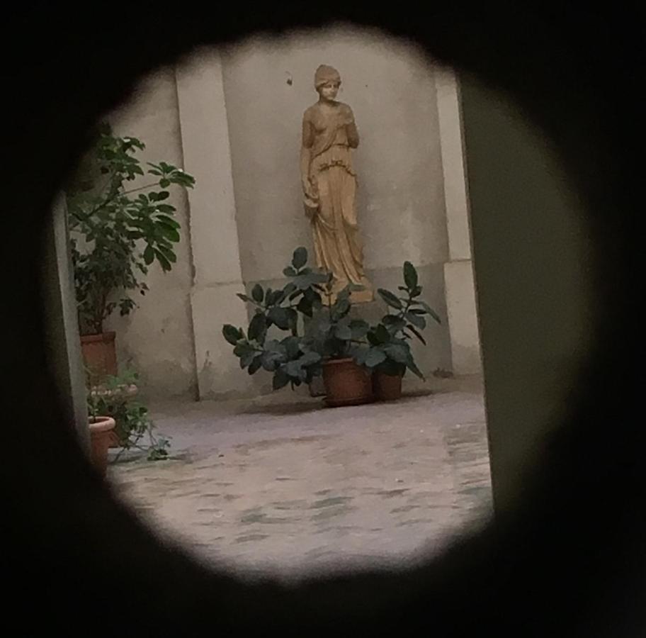 Domus Next Campo De'Fiori With Thermal Shower Roma Esterno foto