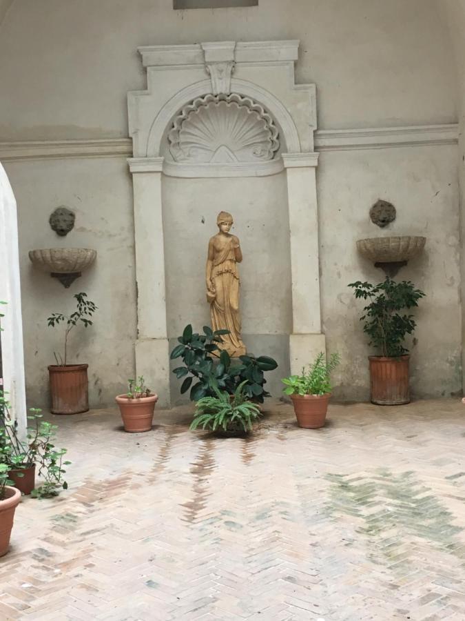 Domus Next Campo De'Fiori With Thermal Shower Roma Esterno foto