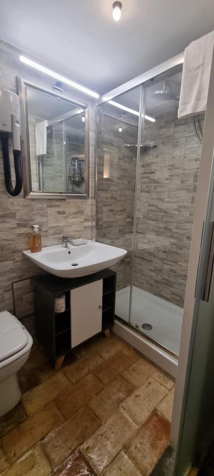 Domus Next Campo De'Fiori With Thermal Shower Roma Esterno foto